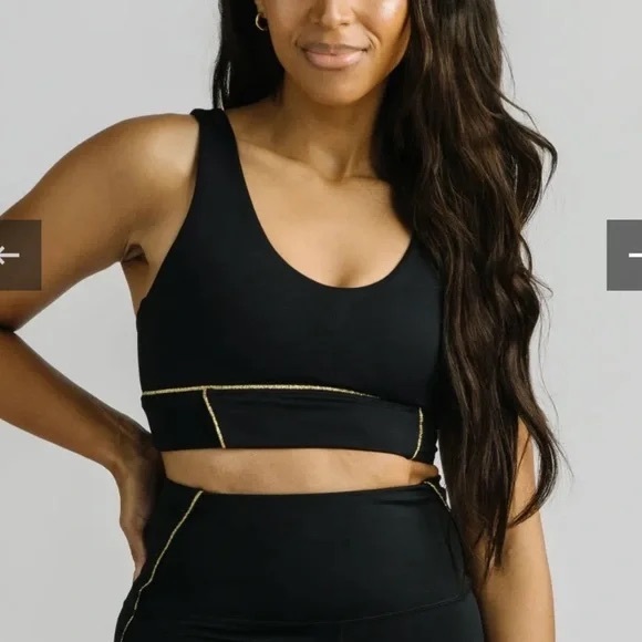 Zyia Set - Black Gilded Light n Tight Set (Bra (large) and Leggings (6-8)) - Picture 5 of 11